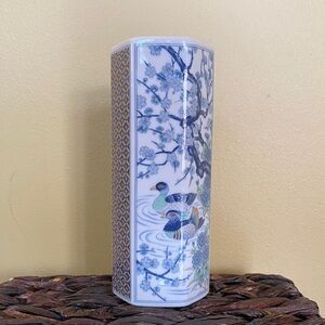 Vintage Japan hexagonal blue print duck vase - 0021FB